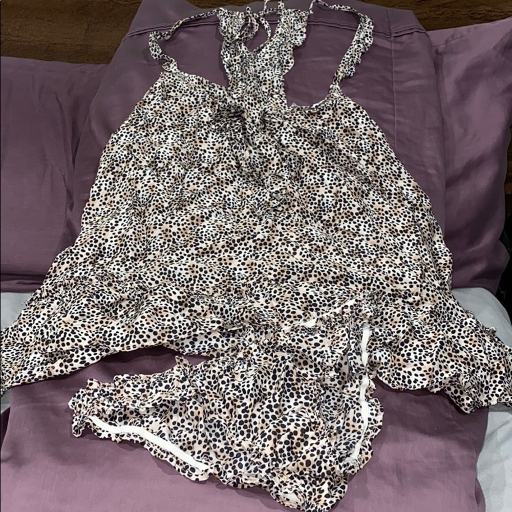 Victoria’s Secret 2pc Lingerie Leopard Print Set